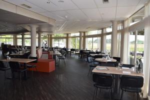 Fletcher Duinhotel Hotel Burgh Haamstede - Room Features and Comfort