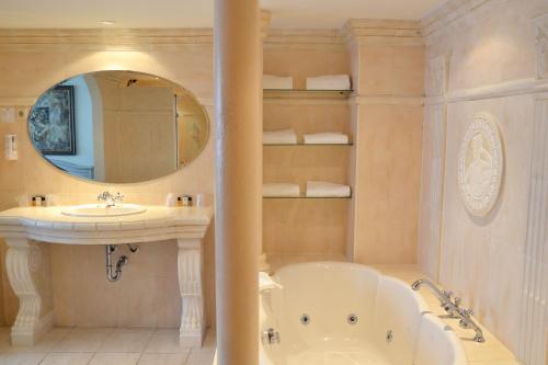 Fletcher Hotel - Restaurant Heiloo - Accommodations and Amenities