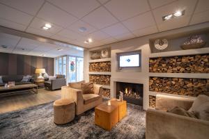 Fletcher Zuiderduin Beachhotel - Accommodations and Amenities