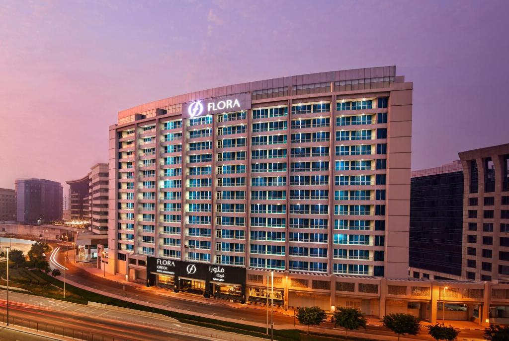 Flora Creek Deluxe Hotel Apartments, Dubai - Spacious and Well-Equipped Apartments