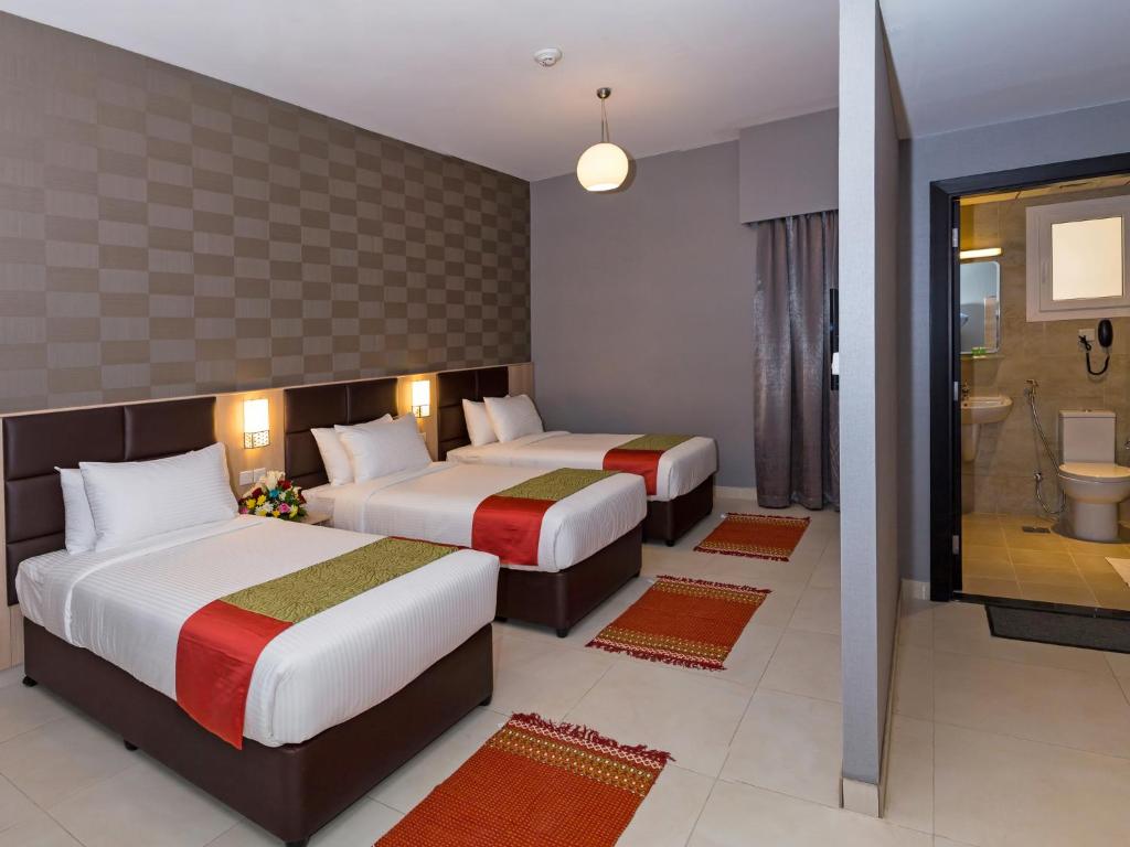 Florida Square Hotel (Previously Known Flora Square Hotel) Review