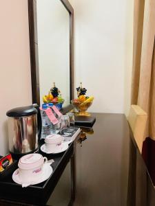 Fortune Hotel Deira - Amenities and Dining