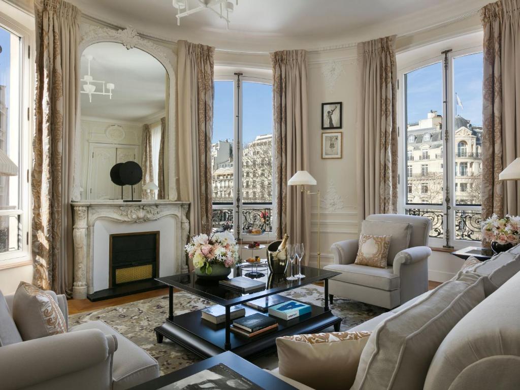 Fouquet’s Barrière Hotel Paris Review