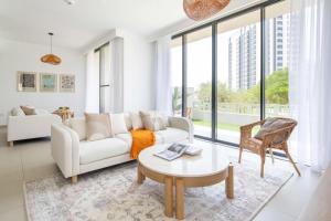Frank Porter - Club Villas - Accommodation Breakdown