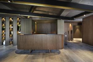 Grand Hotel Campione - Location and Nearby Attractions