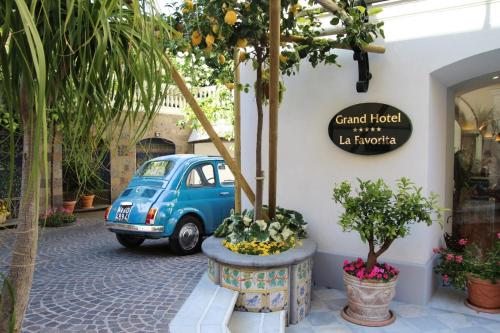 Grand Hotel La Favorita - Accommodations and Amenities