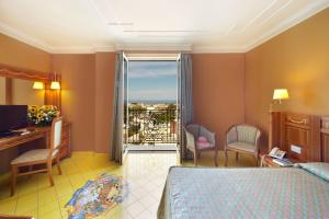 Grand Hotel La Pace - All Inclusive - On-Site Dining Experience