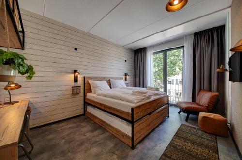 GuestHouse Hotel Kaatsheuvel-Waalwijk - Guest Ratings and Feedback