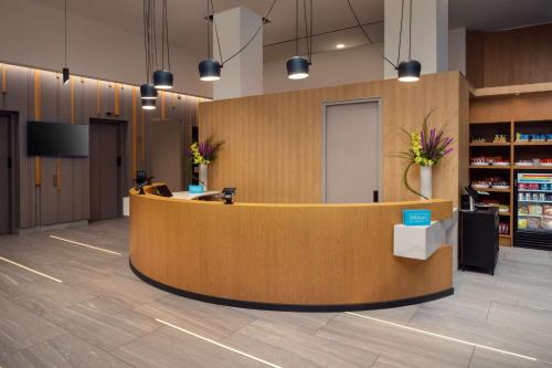 Hampton Inn by Hilton New York Times Square - Facilities and Amenities