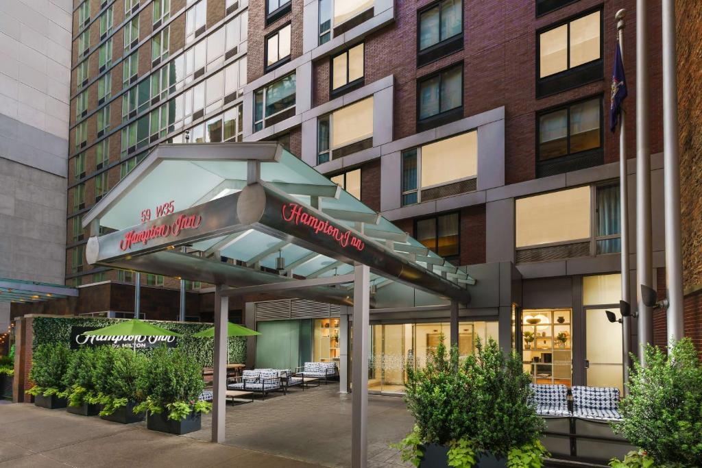 Hampton Inn Manhattan-35th St Empire State Bldg - Location Highlights