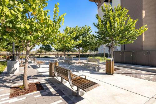Hampton Inn San Jose Cherry Ave, CA - Location and Accessibility