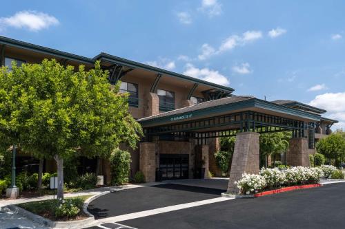 Hampton Inn & Suites Agoura Hills - Accommodation Features