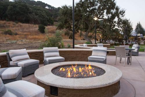 Hampton Inn & Suites Buellton/Santa Ynez Valley, Ca - Amenities and Features