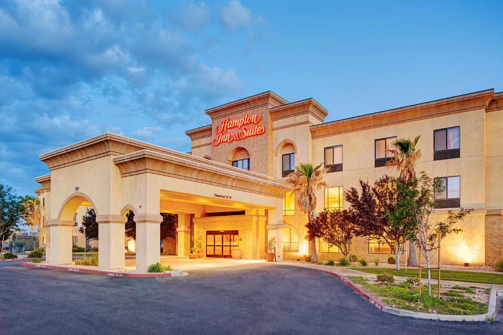 Hampton Inn & Suites Lancaster Review