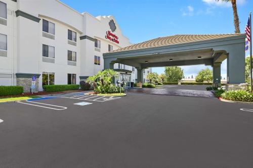 Hampton Inn & Suites Modesto - Salida - Location and Accessibility