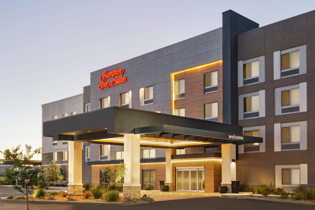 Hampton Inn & Suites Oroville - Guest Reviews and Ratings