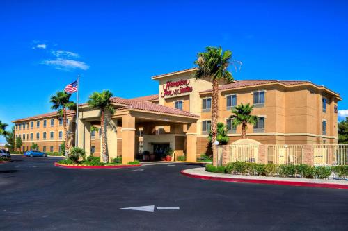 Hampton Inn & Suites Palmdale - Location and Accessibility