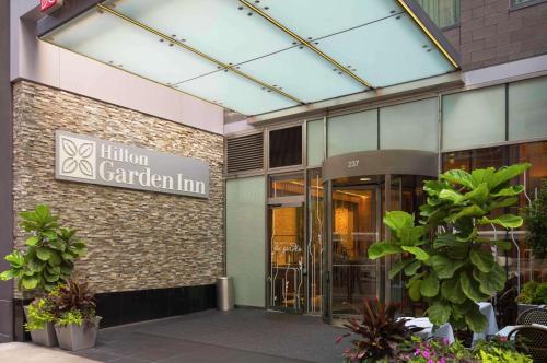 Hilton Garden Inn New York Central Park South-Midtown West - Facilities and Services
