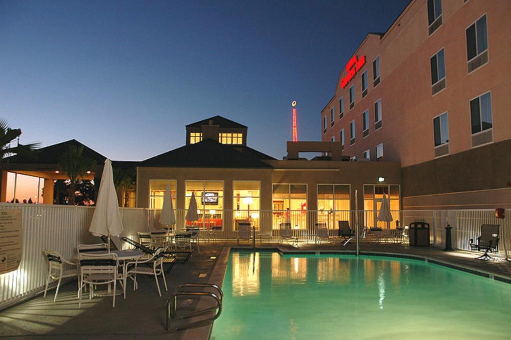 Hilton Garden Inn Victorville Review