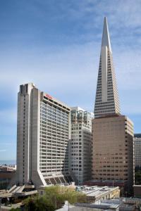 Hilton San Francisco Financial District - On-Site Dining