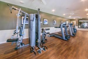 Holiday Inn Club Vacations - Orlando Breeze Resort, an IHG Hotel - Proximity to Attractions