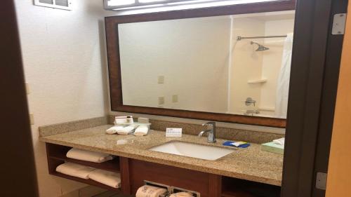 Holiday Inn Express Berkeley, an IHG Hotel - Guest Experience