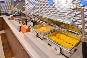 Holiday Inn Express & Suites Gulf Breeze - Pensacola Area, an IHG Hotel - Amenities and Facilities