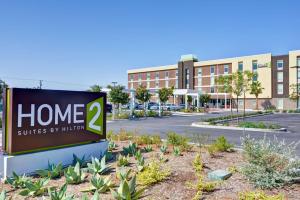 Home2 Suites Azusa - Exceptional Amenities