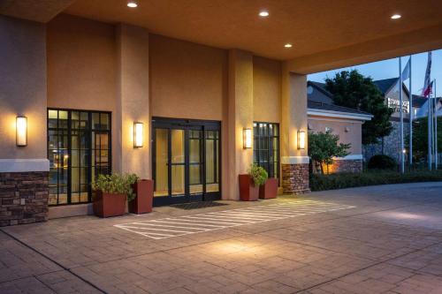 Homewood Suites by Hilton Fairfield-Napa Valley Area - Accommodation and Amenities