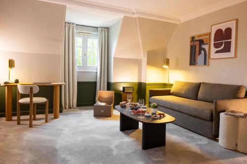 Hostellerie Briqueterie & Spa Champagne - Location and Region