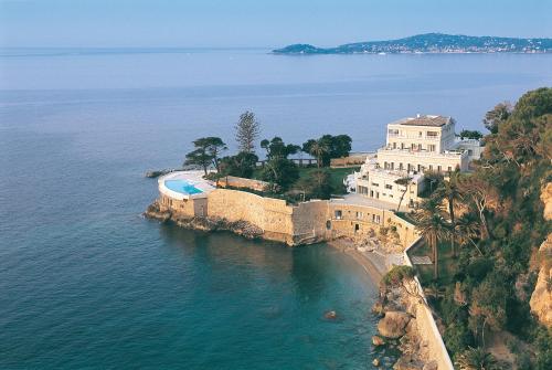 Hotel Cap Estel - Luxury Accommodations
