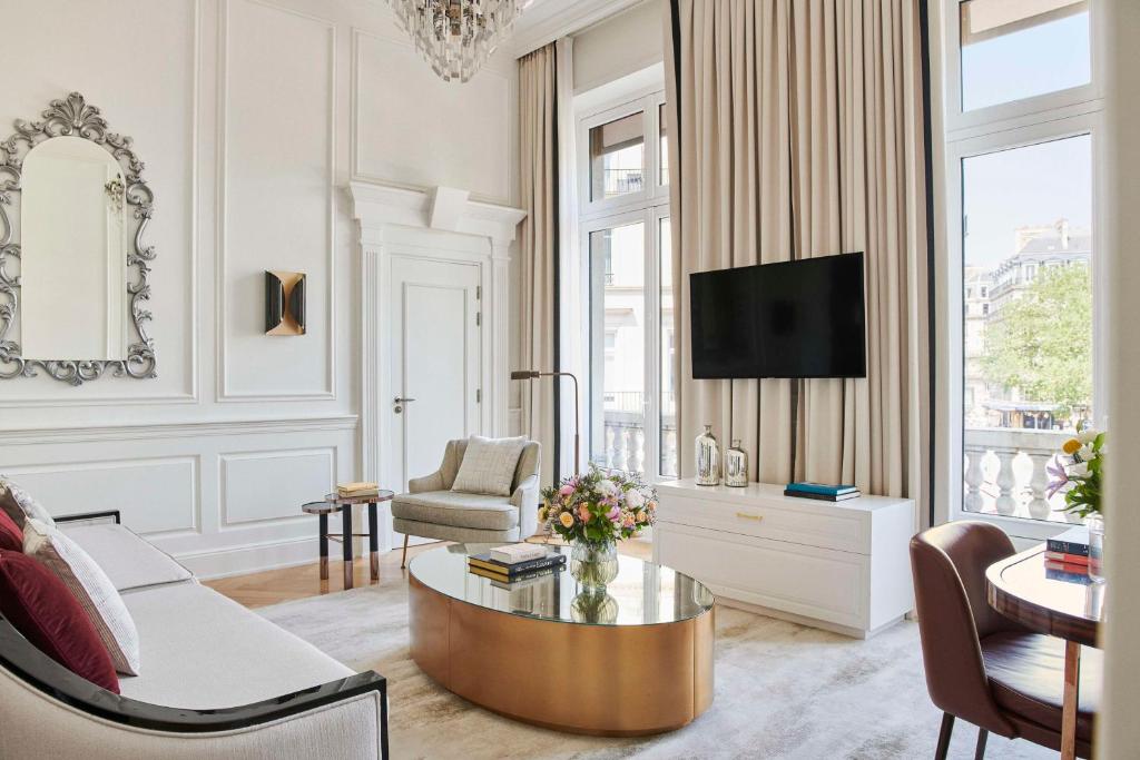 Hôtel Du Louvre, in the Unbound Collection by Hyatt Review