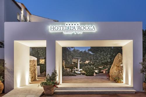 Hotel La Rocca Resort & Spa - Accommodation and Amenities