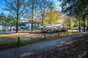 Hotel Mennorode - Guest Ratings and Reviews