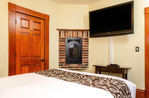 Hotel Napa Valley, Ascend Hotel Collection - Guest Ratings and Experiences