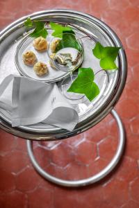 Hotel Particulier - Room Types and Features