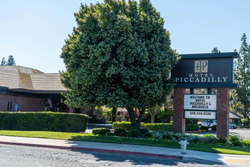 Hotel Piccadilly - Accommodation Details