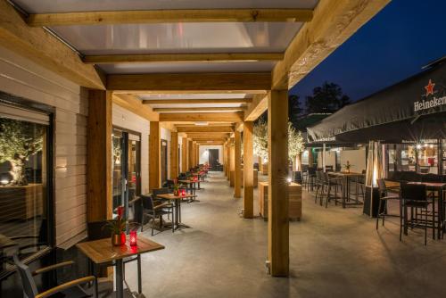 Hotel-Restaurant Unicum Elzenhagen - Location and Directions