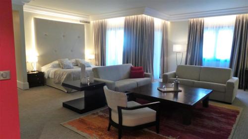 Hotel & Spa Le Pavillon - Luxurious Accommodations With Contemporary Design