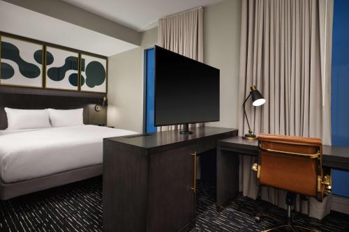 Hyatt Place LAX/Century BLVD - Facilities and Services