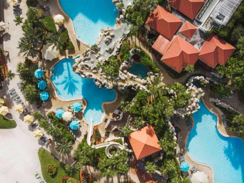 Hyatt Regency Grand Cypress Resort - Accommodation and Amenities