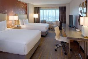Hyatt Regency Santa Clara - Amenities and Services