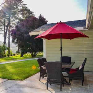 Indian Creek Inn - Accommodations and Facilities