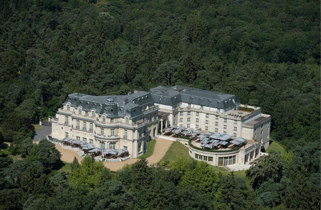 InterContinental Hotels Chantilly Chateau Mont Royal, an IHG Hotel Review