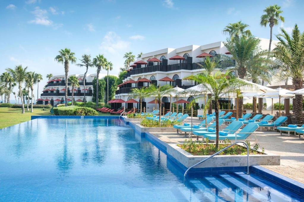 JA The Resort – JA Palm Tree Court, Dubai Review