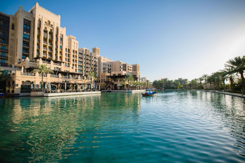 Jumeirah Mina Al Salam Dubai Review