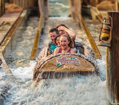 Knotts Berry Farm Tickets With Hotel Transfers From Anaheim - Whats Included in the Tour