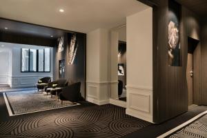 La Clef Champs-Élysées Paris by The Crest Collection - Guest Ratings and Feedback