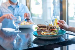 Le Meridien Abu Dhabi - Accommodation Options