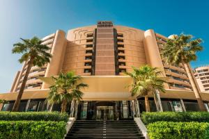 Le Royal Meridien Beach Resort & Spa Dubai - Culinary Delights